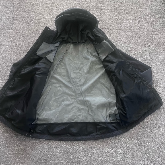 Women’s North Face Rain Jacket Antora Black Women’s Large L - Picture 4 of 10